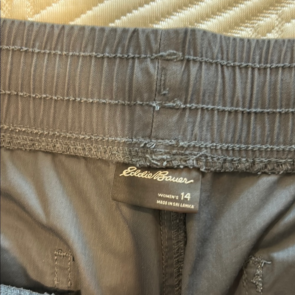 Eddie Bauer Women's Capri Pants
